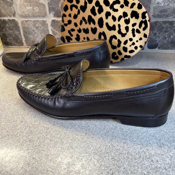 MEZLAN SHOES SIZE 10 1/2 M.  BLACK WITH BRAIDED BOW.  CROCODILE - Picture 10 of 16